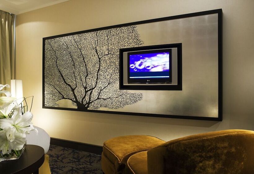 高级房间 - 可使用Spa, Sofitel Marseille Vieux Port