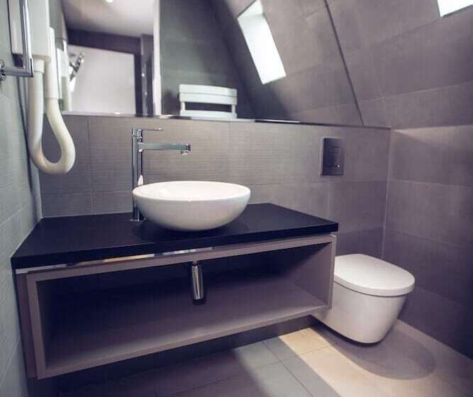 اتاق راحتی یک تخته, Timhotel Le Louvre