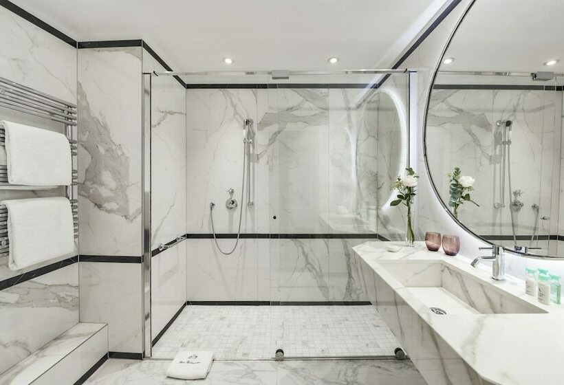 エクゼクティブルーム, Westminster