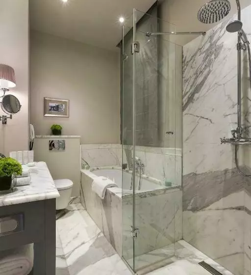 Suite Deluxe, Westminster