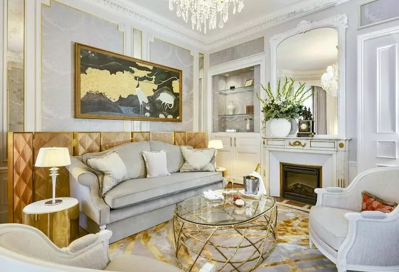 Suite Prestige, Westminster