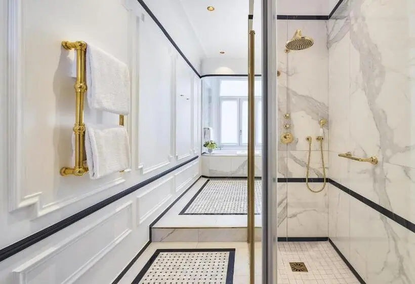 Suite Prestige, Westminster