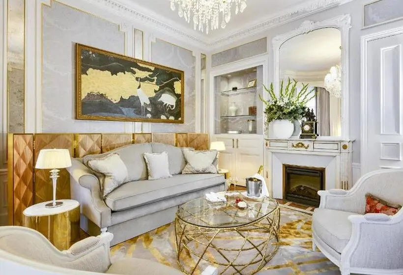 Suite Prestige, Westminster
