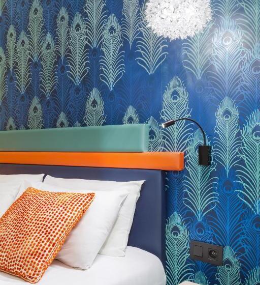 اتاق پرستیژ, Yllen Eiffel