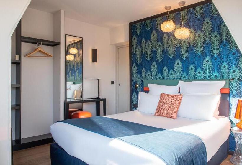 اتاق پرستیژ, Yllen Eiffel