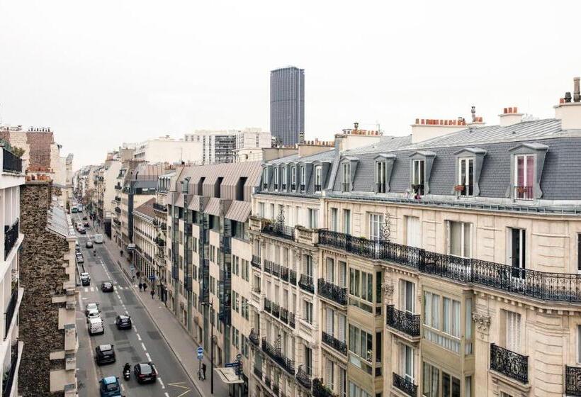 اتاق لوکس, Yllen Eiffel