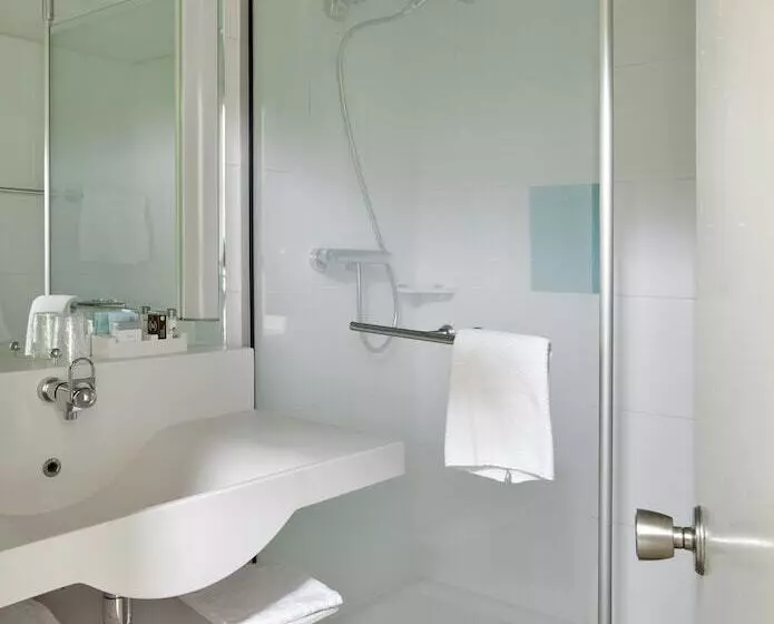 Superior-huone, Novotel Mulhouse Bale Fribourg