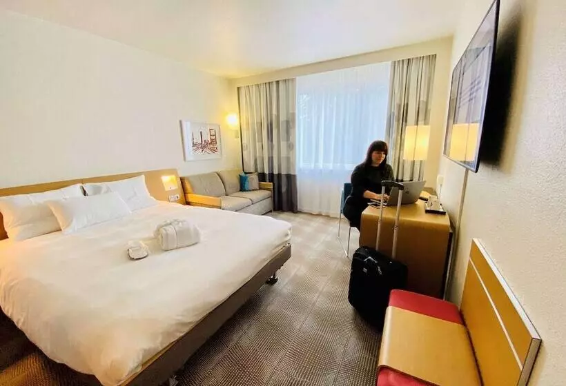 Executive-huone, Novotel Mulhouse Bale Fribourg