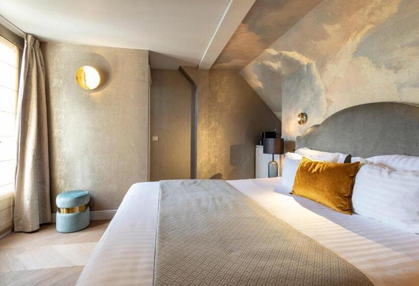 ロマンチックな部屋, Residence Foch