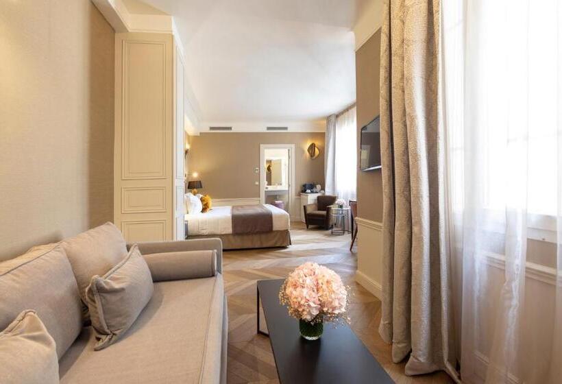 デラックススイート, Residence Foch