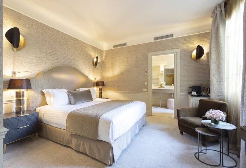 デラックススイート, Residence Foch