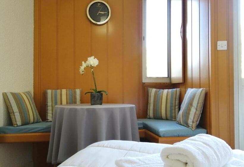 キングサイドベッドのスタンダードワンルーム, Thermotel