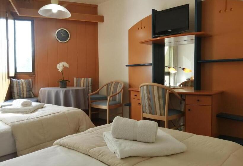 キングサイドベッドのスタンダードワンルーム, Thermotel