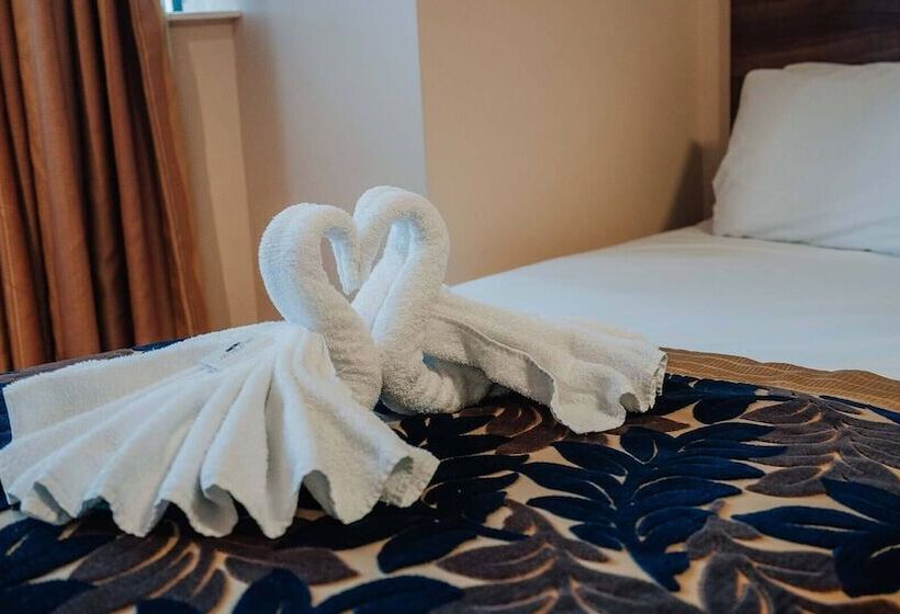 스탠다드 룸, Adair Arms