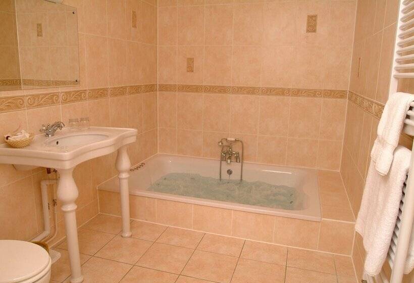 Номер Deluxe, Esseborne Manor