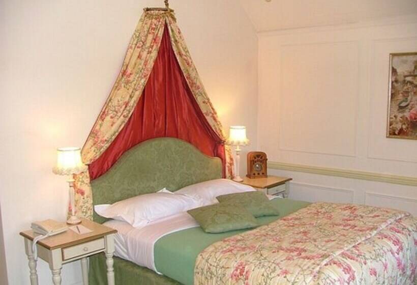 디럭스 룸, Esseborne Manor