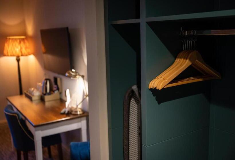 标准间, Green Man By Chef & Brewer Collection