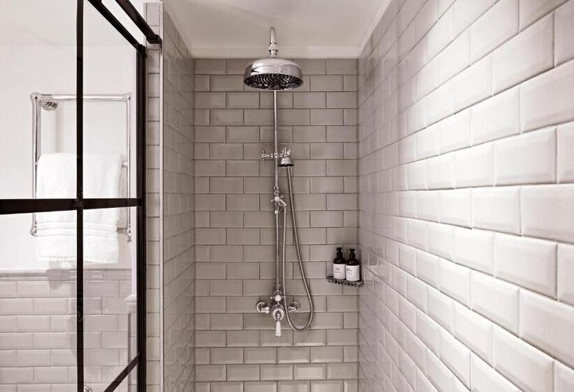 Standard Room, Kimpton   Fitzroy London, An Ihg