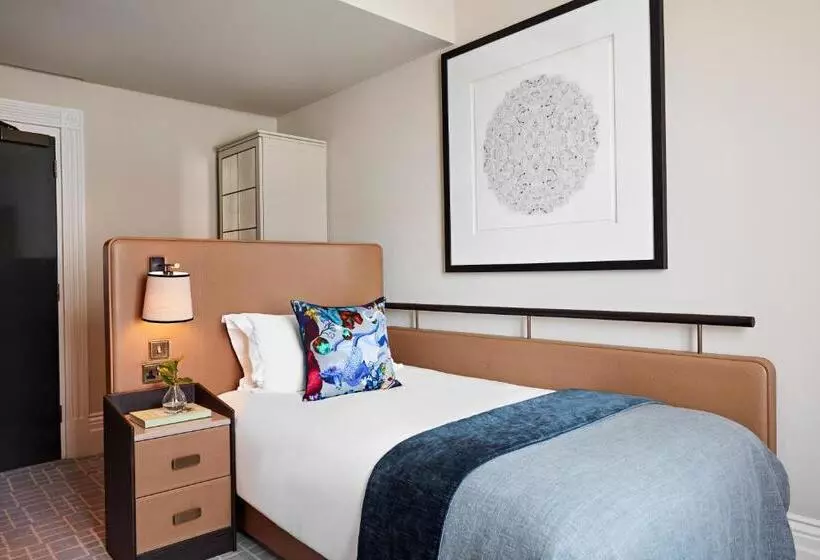 Standard Single Room City View, Kimpton   Fitzroy London, An Ihg