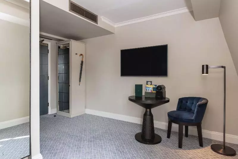 Standard Single Room, Kimpton   Fitzroy London, An Ihg