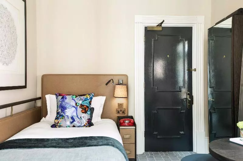 Standard Single Room, Kimpton   Fitzroy London, An Ihg