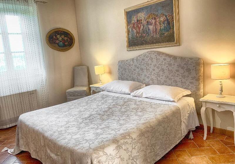 Номер Стандарт, Mercure Darlington Kings
