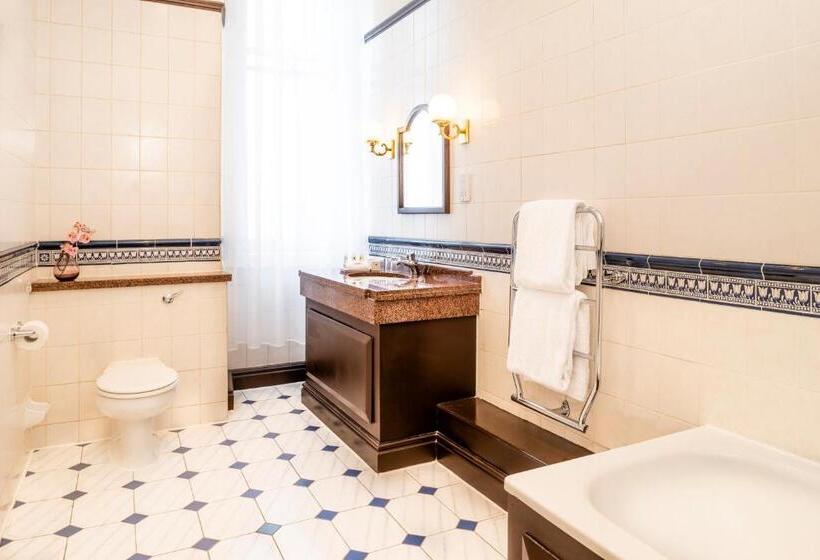 غرفة قياسية فردية, Millennium Hotel Glasgow