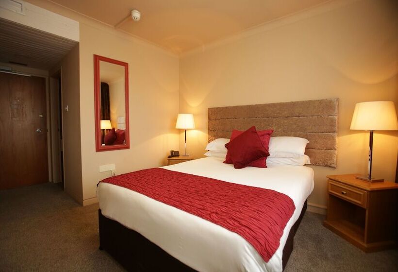 标准间, The Bruce