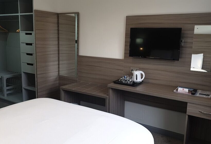 غرفة كلوب, The Bruce