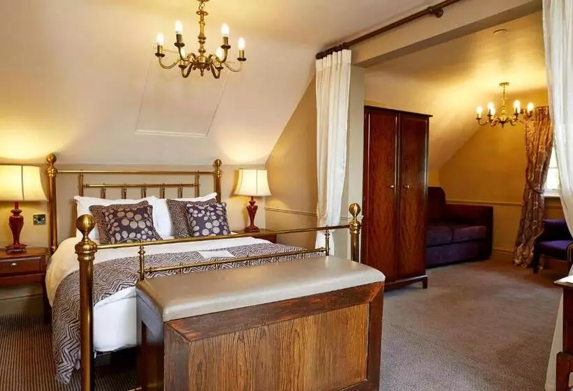 Family Room, The Coleshill By Greene King Inns