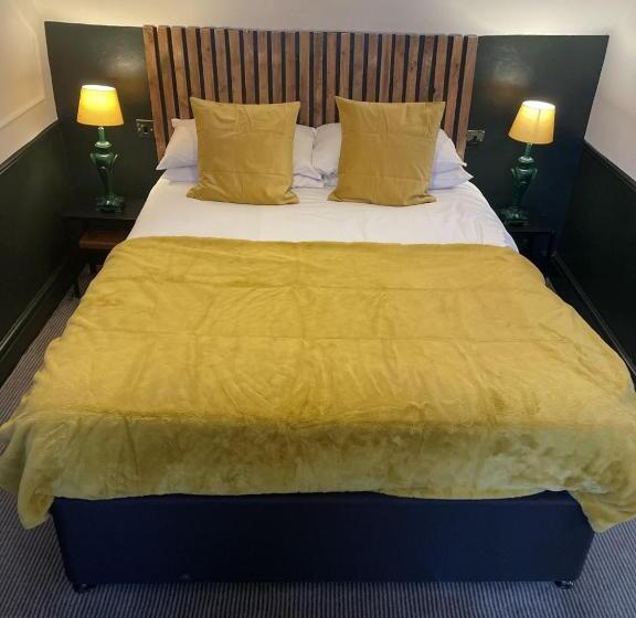 Family Room, The Coleshill By Greene King Inns