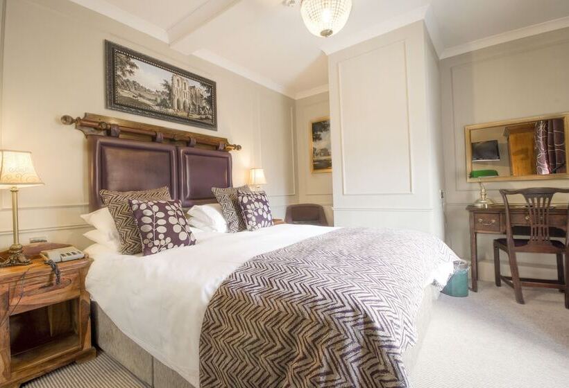 Standard Room, The Coleshill By Greene King Inns