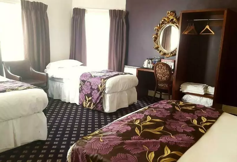 ファミリールーム, The Foley Arms Hotel Wetherspoon