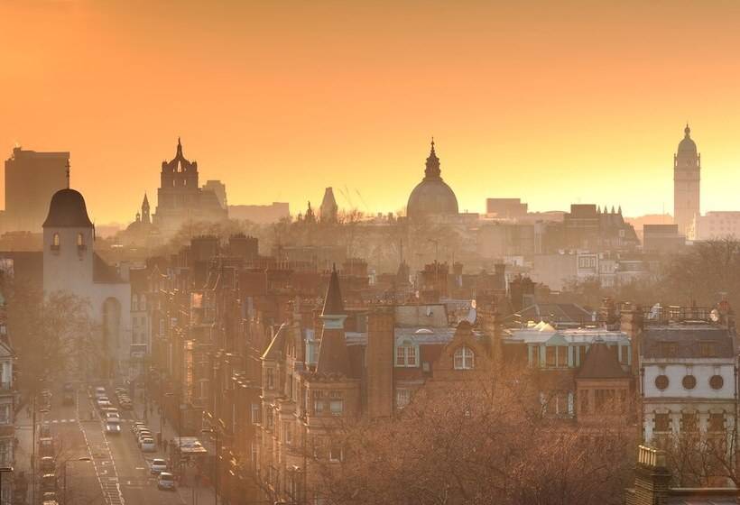 스위트, The Hari London