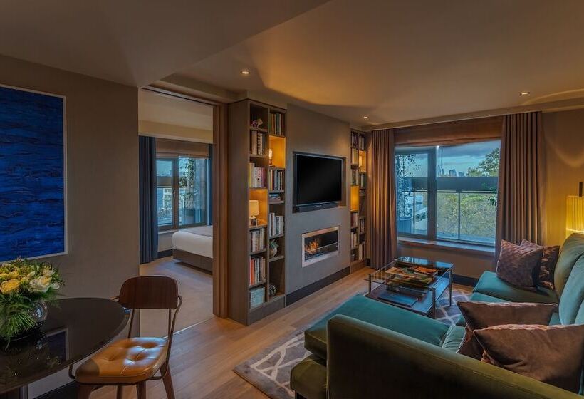 스위트, The Hari London