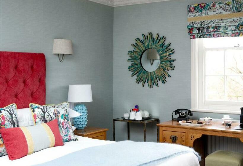 기본룸, Tickton Grange