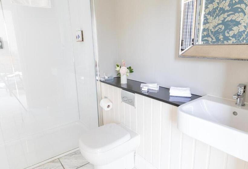 스위트, Tickton Grange