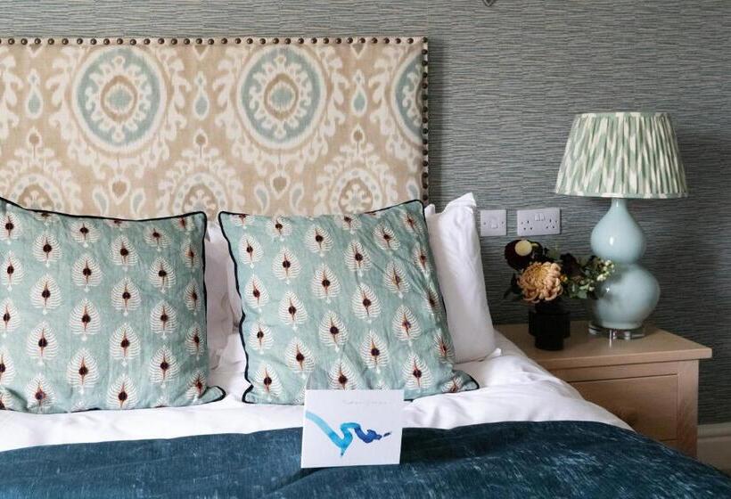 이코노미 룸, Tickton Grange