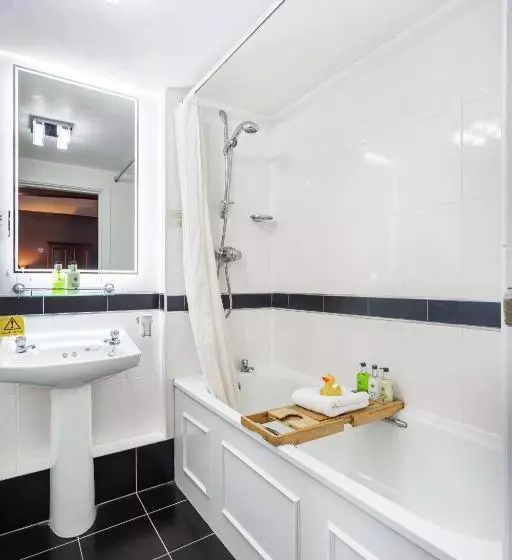 スタンダードシングルルーム, The Crown Hotel, Boroughbridge, North Yorkshire