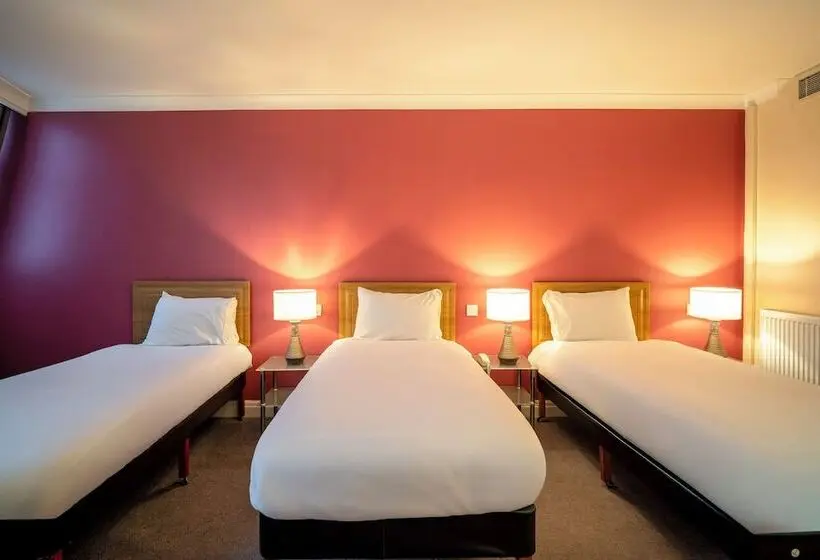 Standard Kolmen Hengen Huone, Britannia Sachas Hotel Manchester
