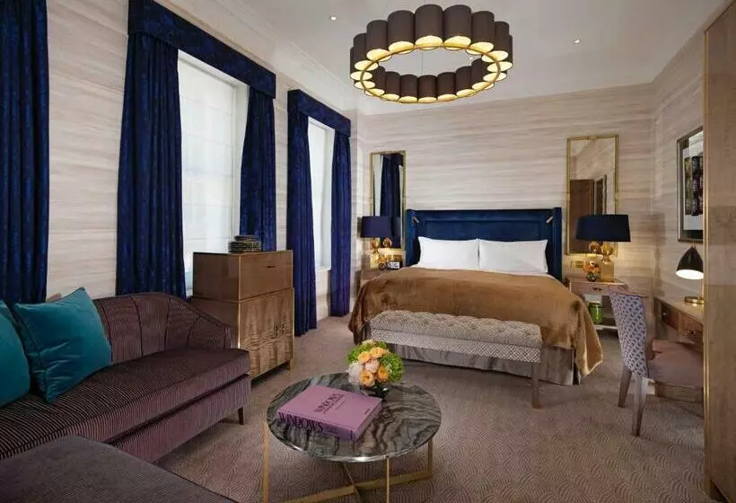ジュニアスイート, Flemings Mayfair   Small Luxury Hotel Of The World