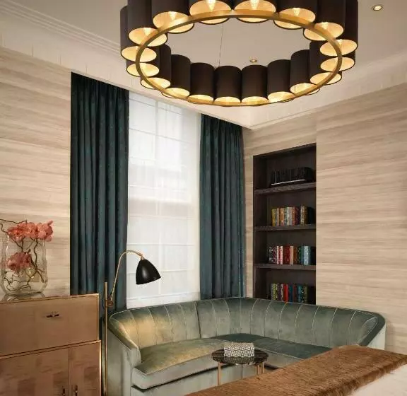 ジュニアスイート, Flemings Mayfair   Small Luxury Hotel Of The World