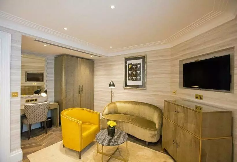 ジュニアスイート, Flemings Mayfair   Small Luxury Hotel Of The World