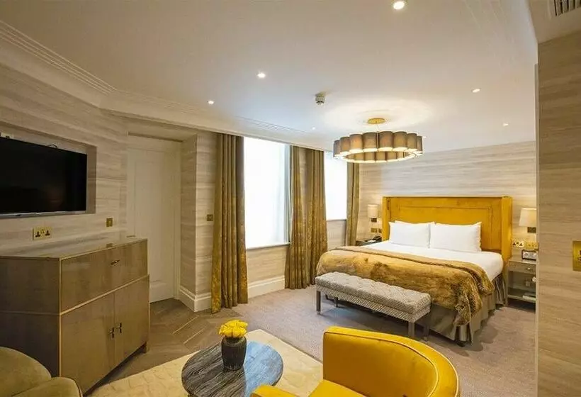 ジュニアスイート, Flemings Mayfair   Small Luxury Hotel Of The World