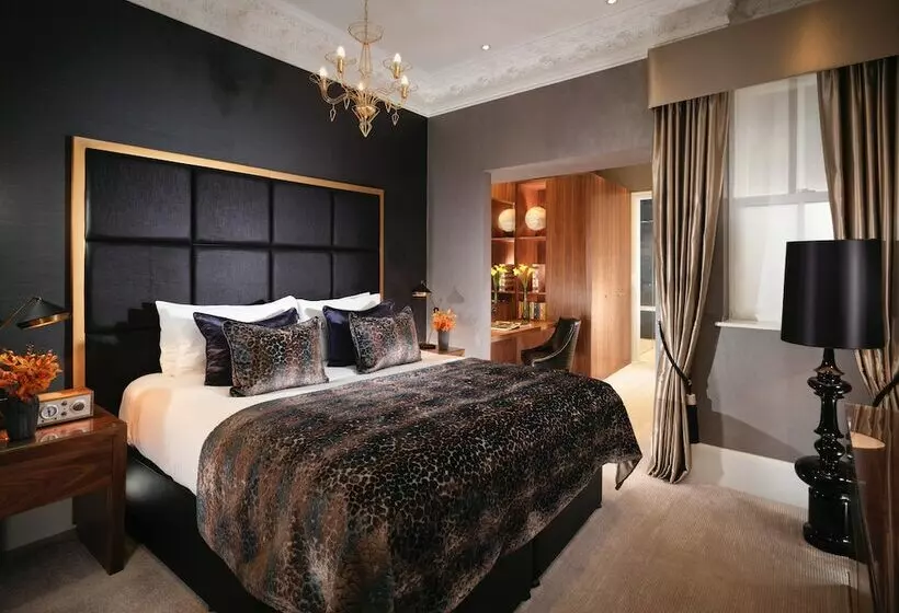 スイート, Flemings Mayfair   Small Luxury Hotel Of The World
