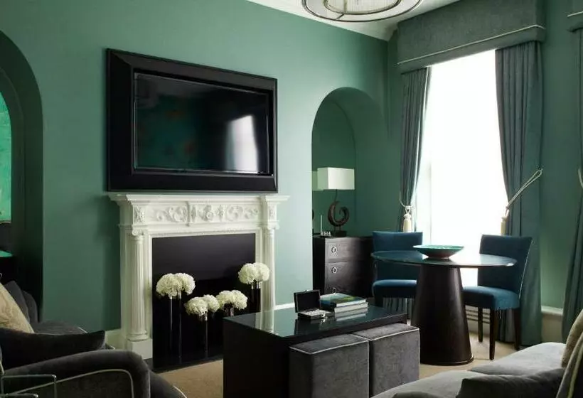 ２ベッドスイートルーム, Flemings Mayfair   Small Luxury Hotel Of The World