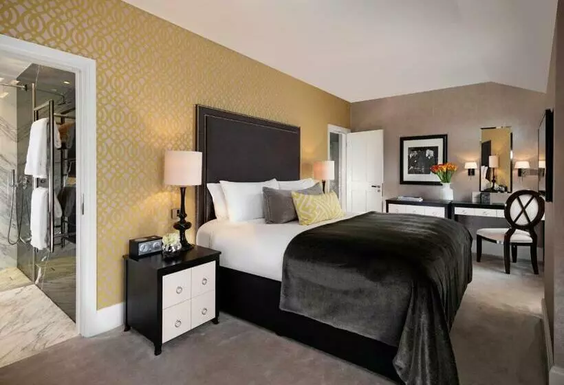 ペントハウススイート, Flemings Mayfair   Small Luxury Hotel Of The World