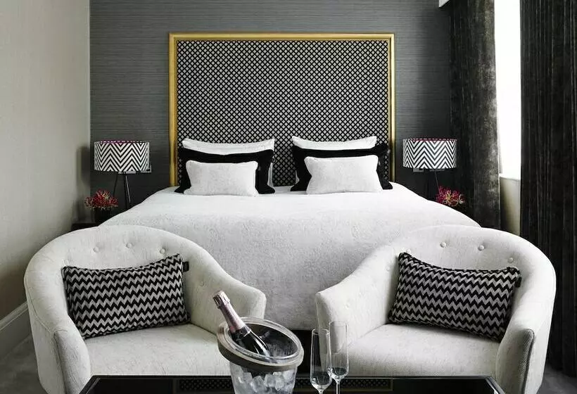 ペントハウススイート, Flemings Mayfair   Small Luxury Hotel Of The World