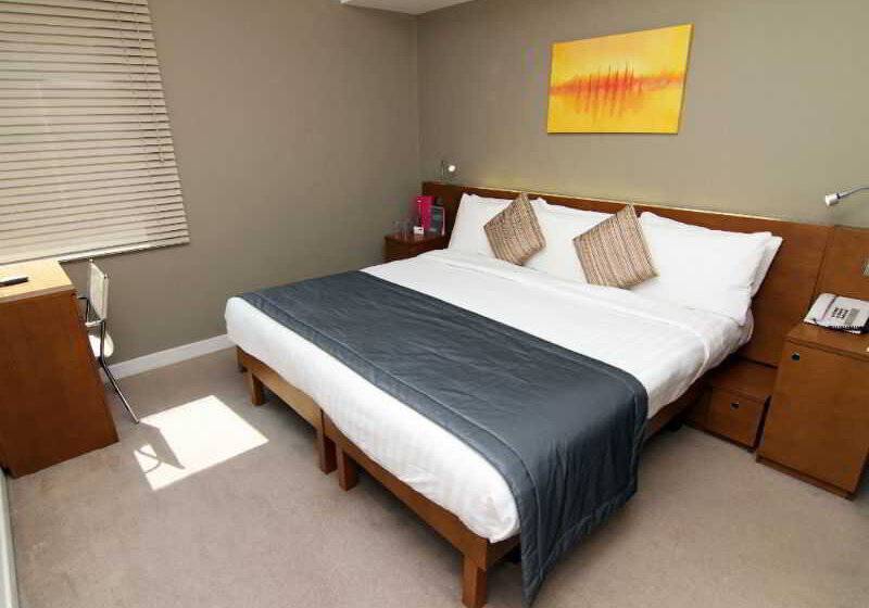 スタンダードルーム, Ambassadors Bloomsbury