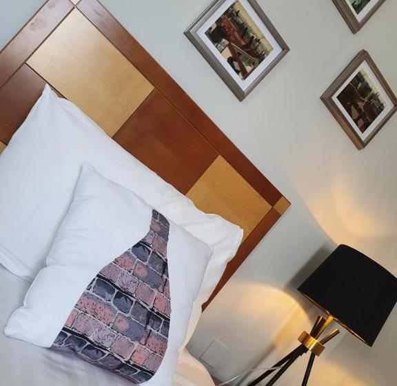 Номер Стандарт Индивидуальный, Best Western Stoke On Trent City Centre